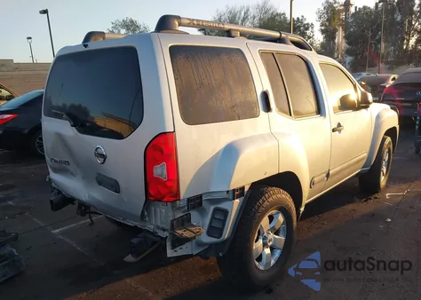 2011 Nissan Xterra S z USA, uszkodzony, nr VIN 5N1AN0NU0BC523422